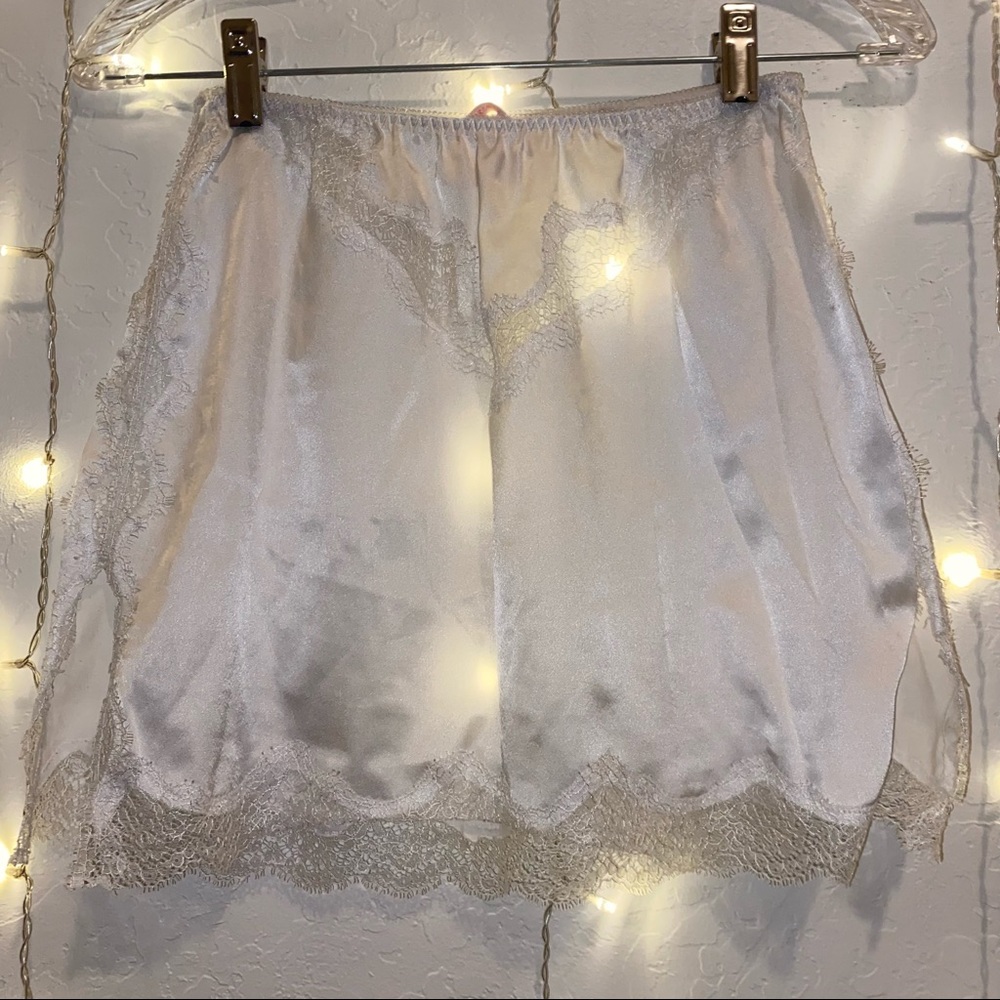 victoria’s secret half slip skirt